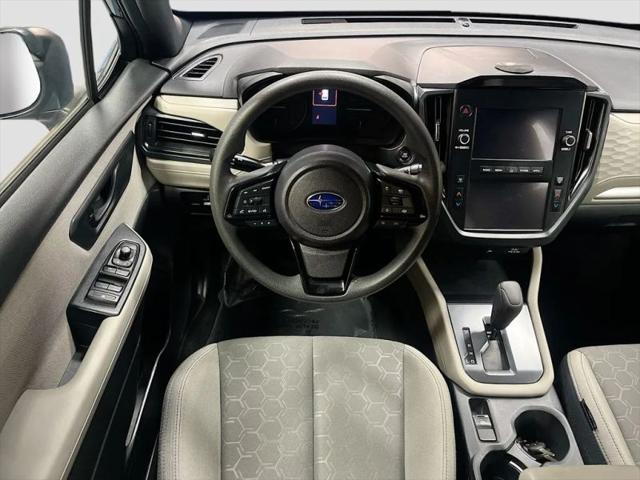 2025 Subaru Forester Base