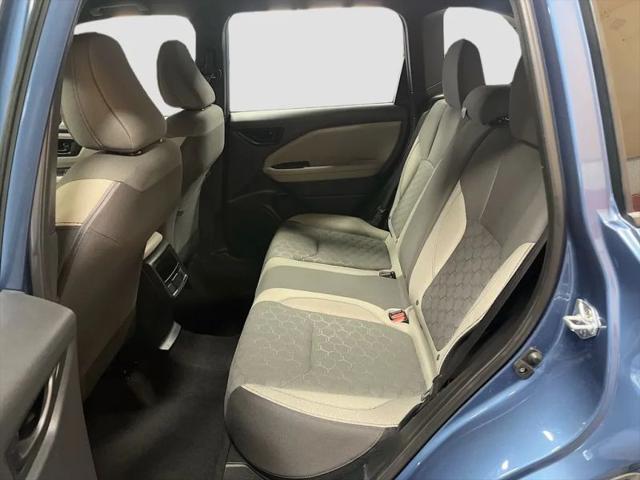 2025 Subaru Forester Base