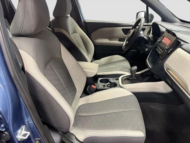 2025 Subaru Forester Base
