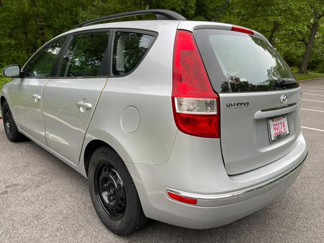 2010 Hyundai Elantra Touring GLS