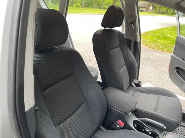 2010 Hyundai Elantra Touring GLS