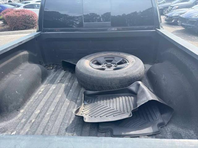 2017 Ram 1500 Lone Star Crew Cab 4x4 5'7" Box