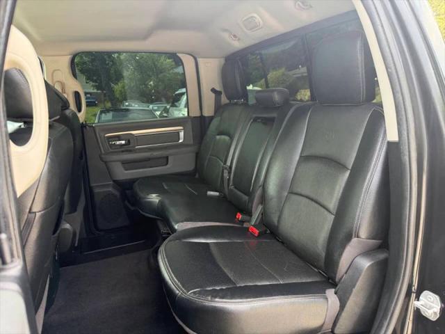 2017 Ram 1500 Lone Star Crew Cab 4x4 5'7" Box