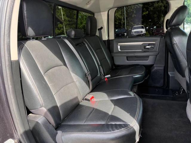 2017 Ram 1500 Lone Star Crew Cab 4x4 5'7" Box