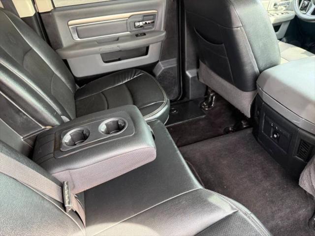 2017 Ram 1500 Lone Star Crew Cab 4x4 5'7" Box
