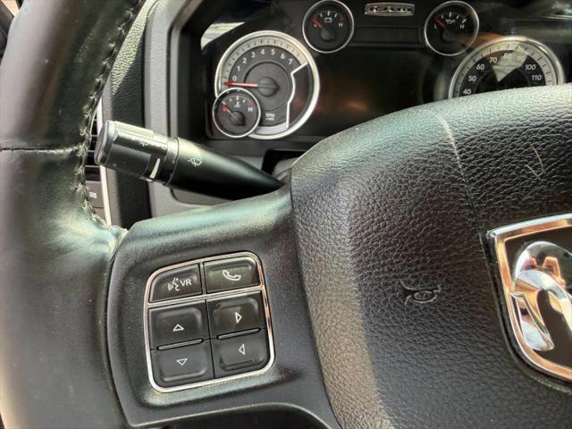 2017 Ram 1500 Lone Star Crew Cab 4x4 5'7" Box