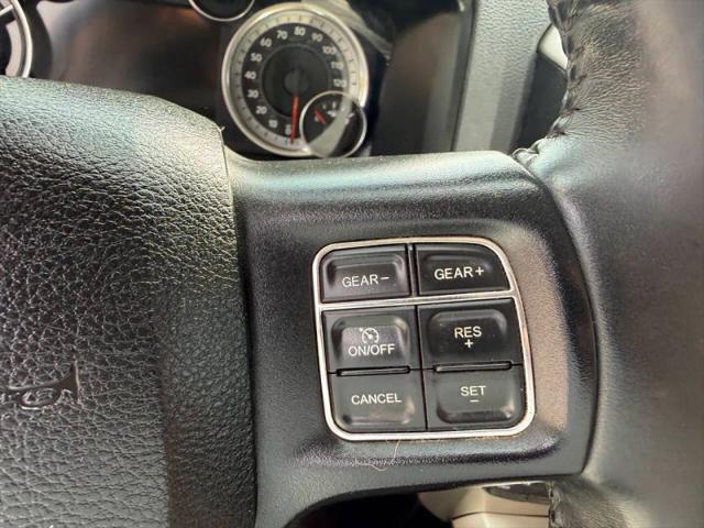 2017 Ram 1500 Lone Star Crew Cab 4x4 5'7" Box