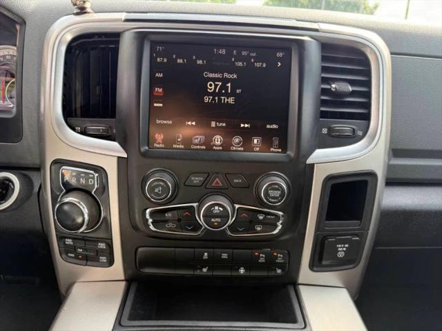 2017 Ram 1500 Lone Star Crew Cab 4x4 5'7" Box