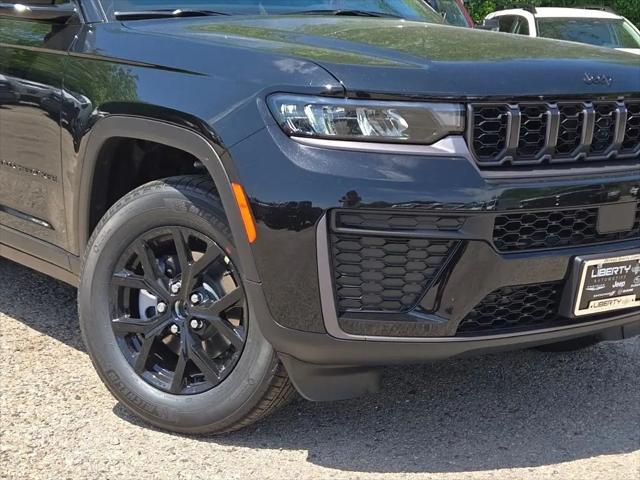 2026 Jeep Grand Cherokee Altitude 4x4