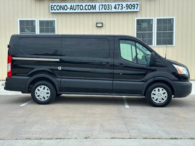 2017 Ford Transit w/Sliding Side Door w/RWB