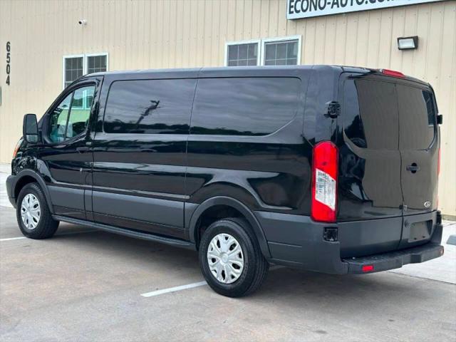 2017 Ford Transit w/Sliding Side Door w/RWB