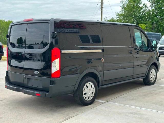 2017 Ford Transit w/Sliding Side Door w/RWB