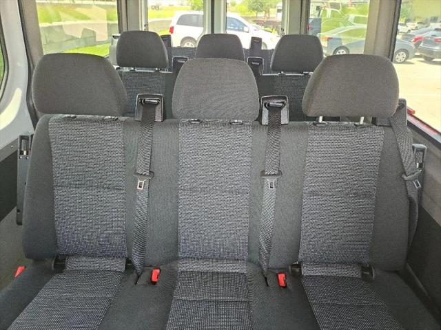 2011 Mercedes-Benz Sprinter 2500 Normal Roof