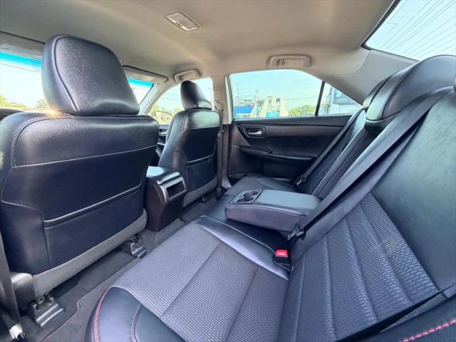 2017 Toyota Camry SE