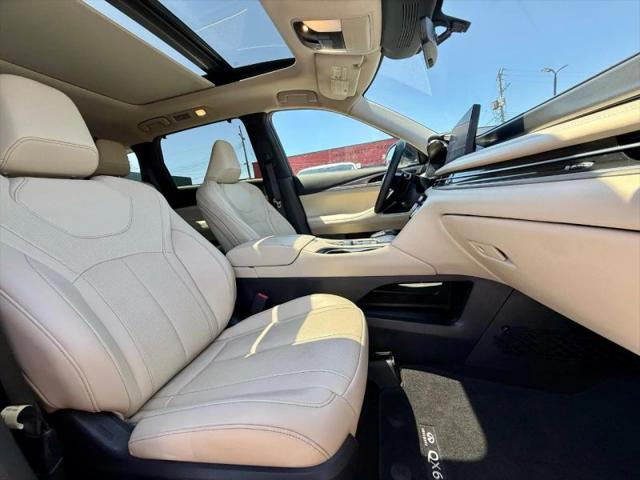 2023 INFINITI QX60 LUXE