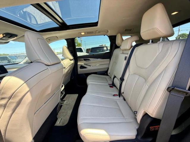 2023 INFINITI QX60 LUXE