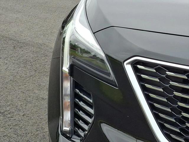 2023 Cadillac XT4 AWD Luxury