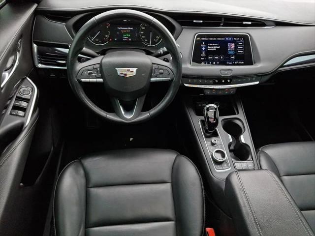 2023 Cadillac XT4 AWD Luxury