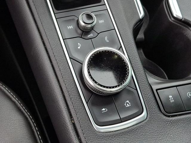 2023 Cadillac XT4 AWD Luxury