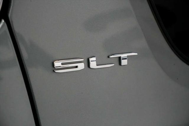2023 GMC Acadia FWD SLT