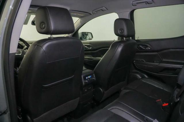 2023 GMC Acadia FWD SLT