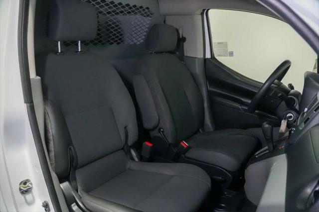 2021 Nissan NV200 Compact Cargo SV Xtronic CVT