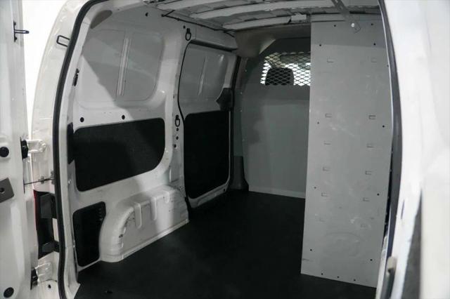 2021 Nissan NV200 Compact Cargo SV Xtronic CVT