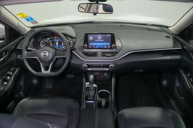 2021 Nissan Altima SV FWD