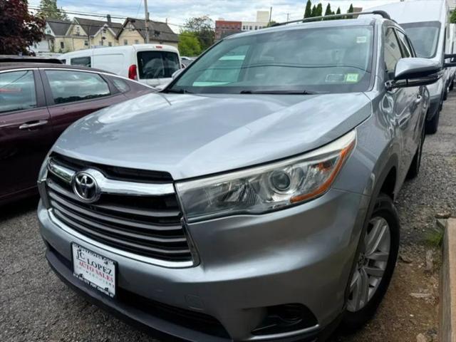 2016 Toyota Highlander LE Plus V6