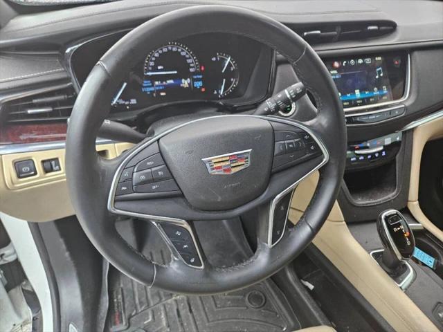 2017 Cadillac XT5 Luxury