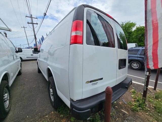 2023 Chevrolet Express Cargo Van RWD 3500 Regular Wheelbase WT