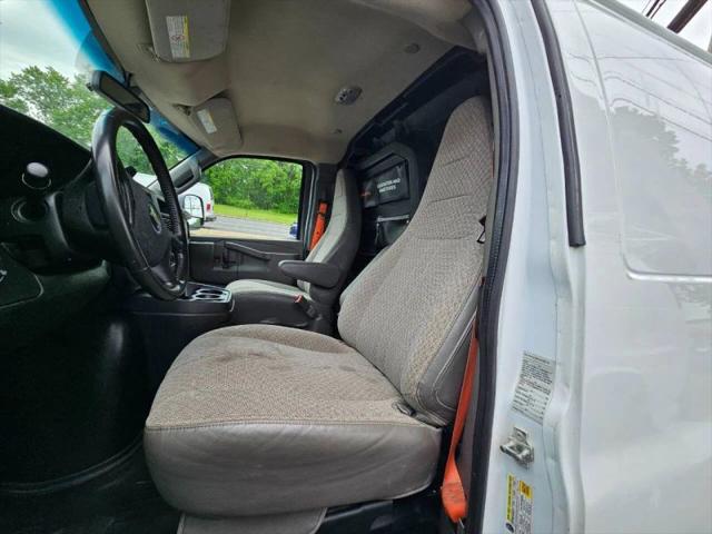 2023 Chevrolet Express Cargo Van RWD 3500 Regular Wheelbase WT