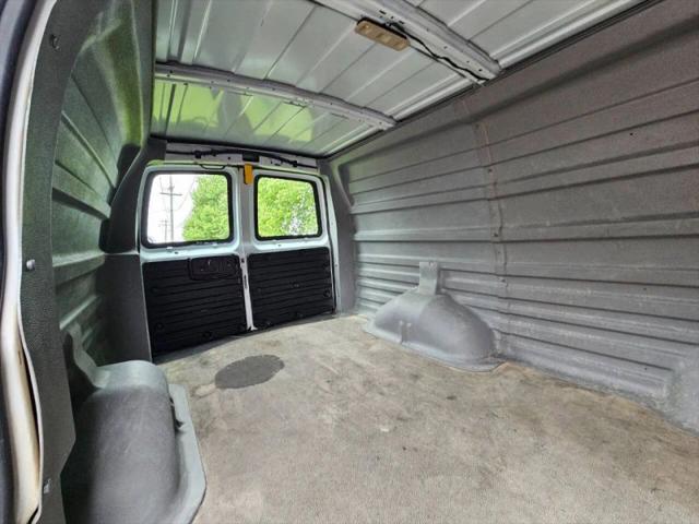 2023 Chevrolet Express Cargo Van RWD 3500 Regular Wheelbase WT