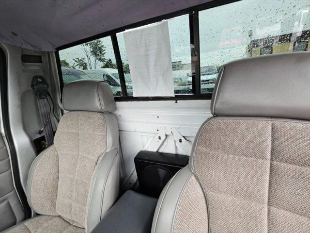 1992 Jeep Comanche Base