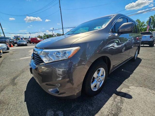 2014 Nissan Quest SV