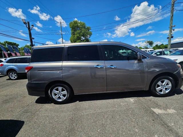 2014 Nissan Quest SV