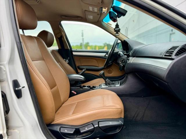 2004 BMW 325xi 325xi