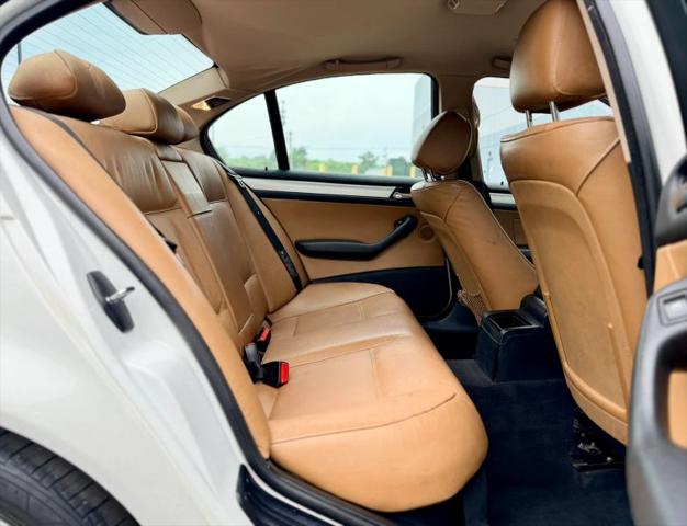 2004 BMW 325xi 325xi