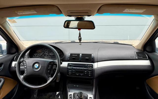 2004 BMW 325xi 325xi