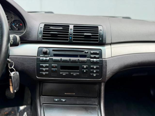 2004 BMW 325xi 325xi