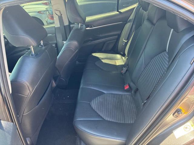 2018 Toyota Camry SE