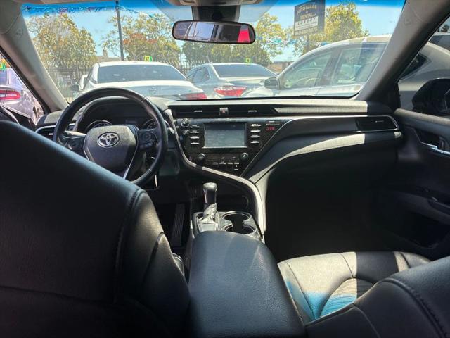 2018 Toyota Camry SE