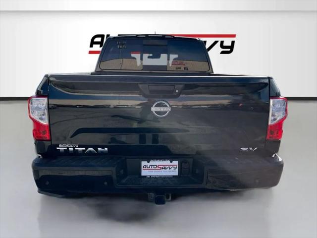 2024 Nissan Titan Crew Cab SV 4x2