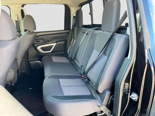 2024 Nissan Titan Crew Cab SV 4x2