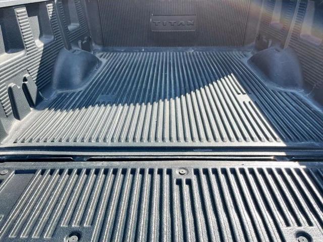 2024 Nissan Titan Crew Cab SV 4x2