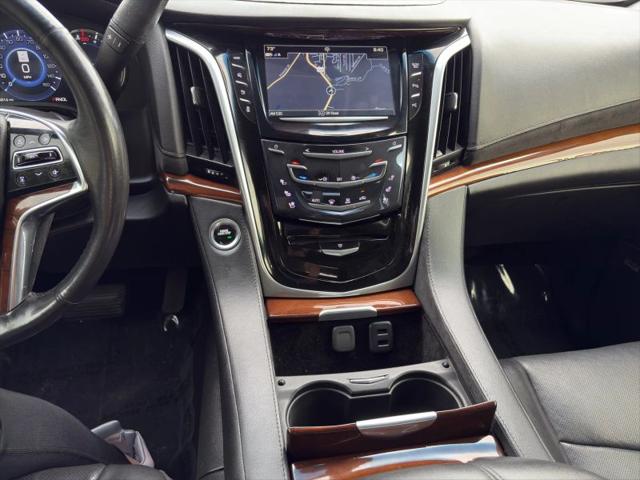 2020 Cadillac Escalade 2WD Standard
