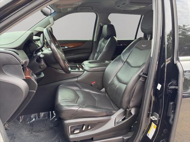 2020 Cadillac Escalade 2WD Standard
