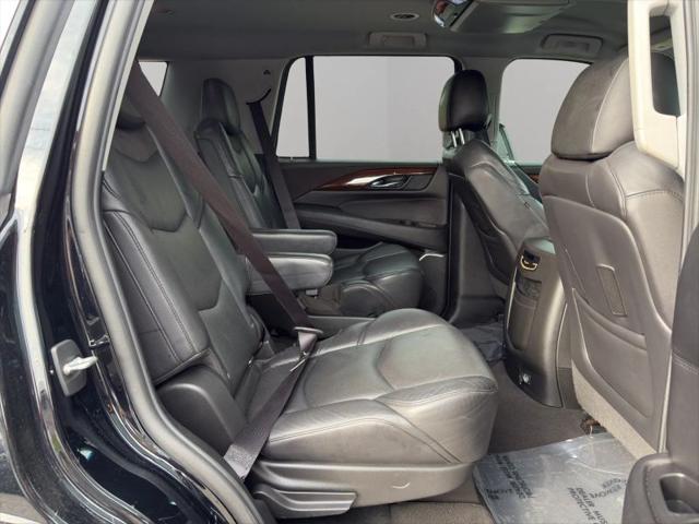 2020 Cadillac Escalade 2WD Standard