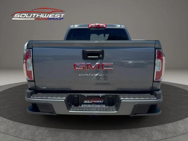 2022 GMC Canyon 4WD Crew Cab Short Box Elevation