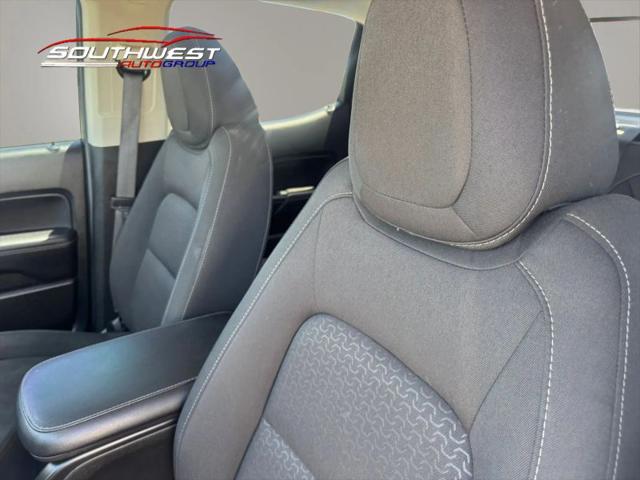 2022 GMC Canyon 4WD Crew Cab Short Box Elevation